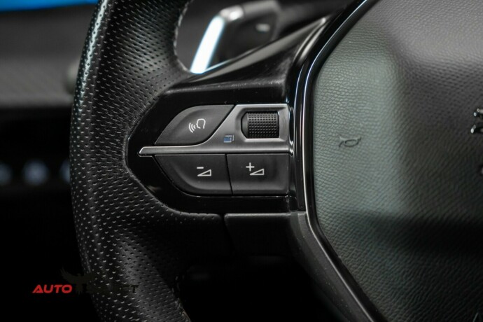 peugeot-508-diesel-2021-big-31