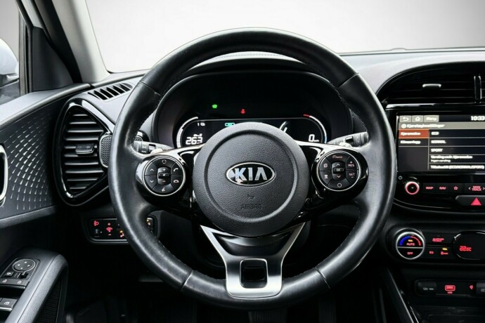 kia-e-soul-elektrisitet-2020-big-35