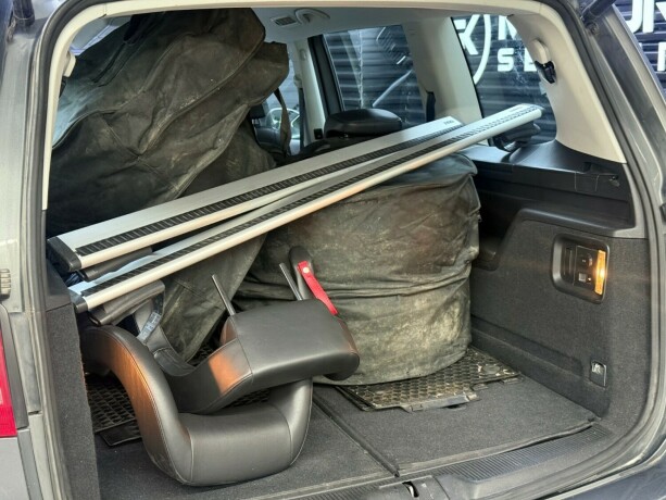 volkswagen-sharan-diesel-2012-big-30