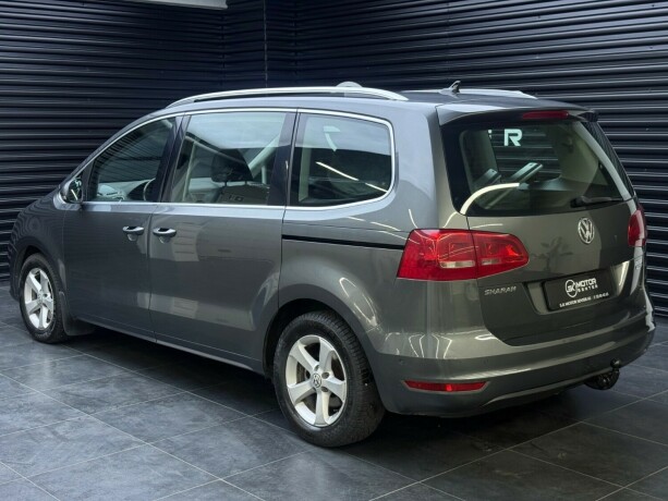 volkswagen-sharan-diesel-2012-big-1