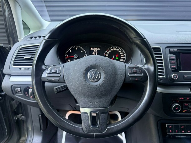 volkswagen-sharan-diesel-2012-big-13