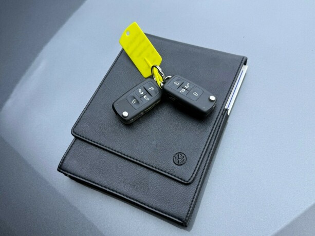 volkswagen-sharan-diesel-2012-big-33