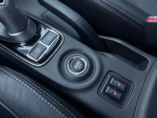 mitsubishi-outlander-elektrisitetbensin-2015-big-24