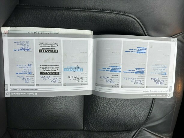 volvo-v70-diesel-2011-big-13