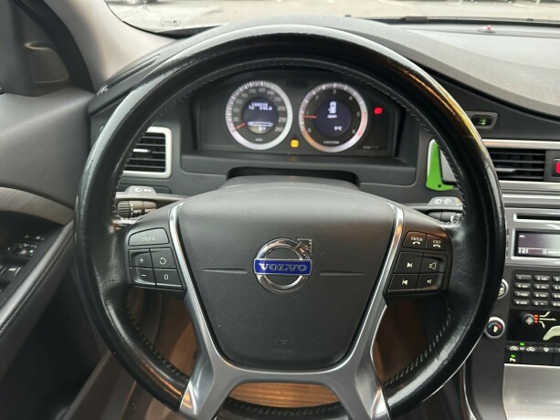 volvo-v70-diesel-2011-big-9