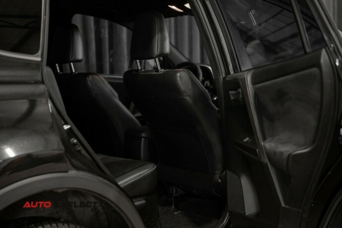 toyota-rav4-elektrisitetbensin-2017-big-13