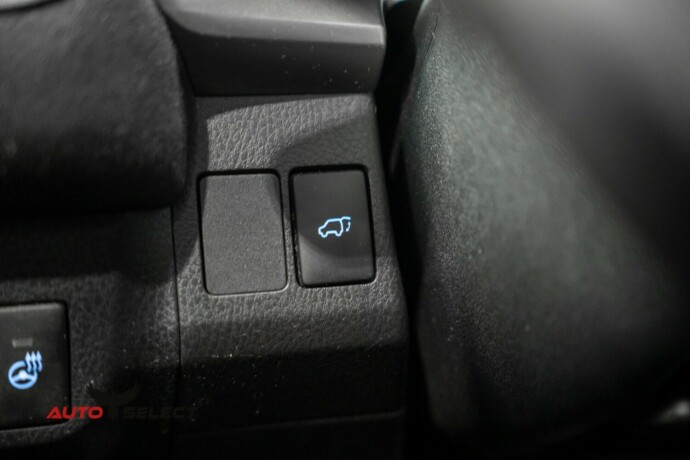 toyota-rav4-elektrisitetbensin-2017-big-26