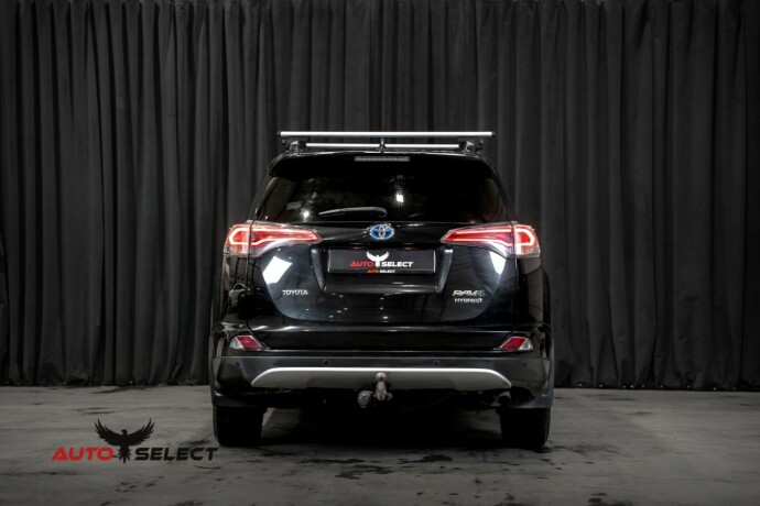 toyota-rav4-elektrisitetbensin-2017-big-8