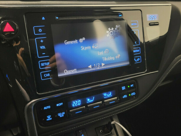 toyota-auris-elektrisitetbensin-2016-big-17