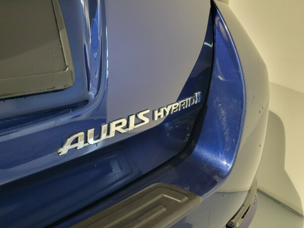 toyota-auris-elektrisitetbensin-2016-big-7