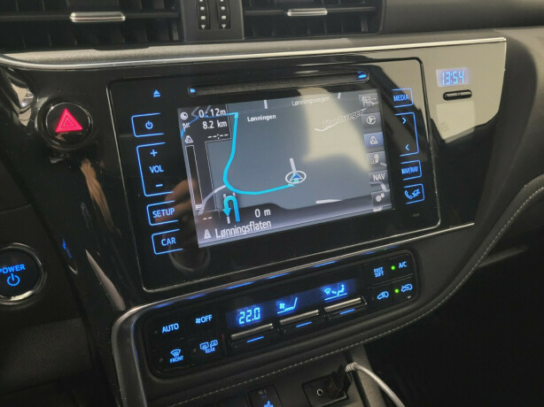 toyota-auris-elektrisitetbensin-2016-big-15