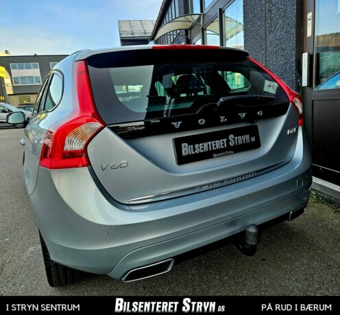 volvo-v60-elektrisitetdiesel-2018-big-7