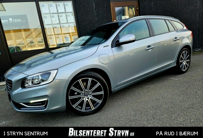 volvo-v60-elektrisitetdiesel-2018-big-1
