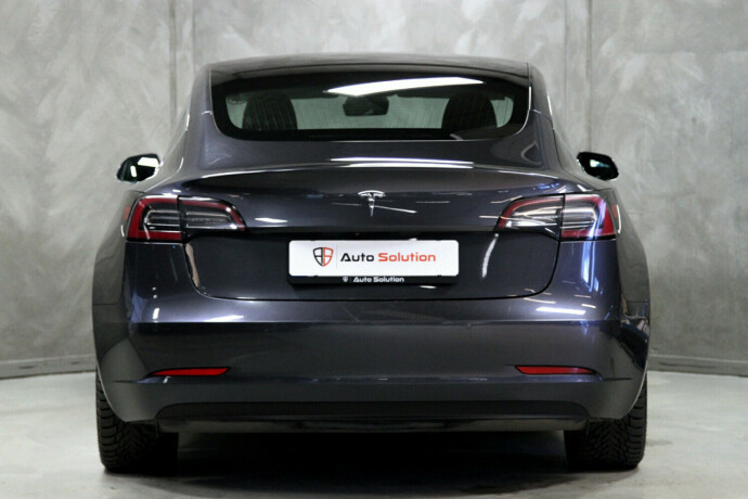 tesla-model-3-elektrisitet-2019-big-21