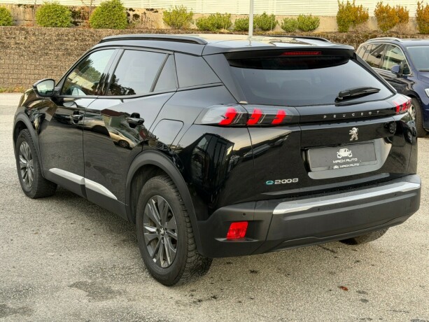 peugeot-e-2008-elektrisitet-2022-big-3