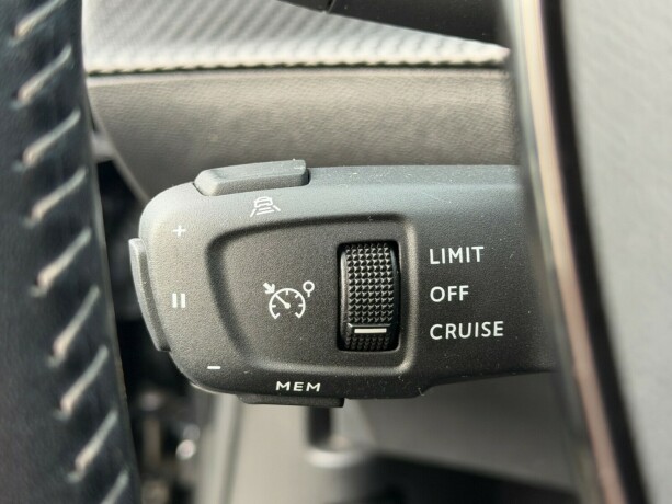 peugeot-e-2008-elektrisitet-2022-big-17