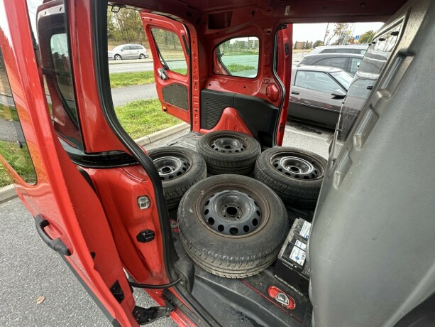 peugeot-partner-diesel-2016-big-11