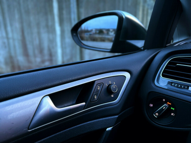 volkswagen-golf-elektrisitet-2016-big-16