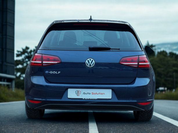 volkswagen-golf-elektrisitet-2016-big-18