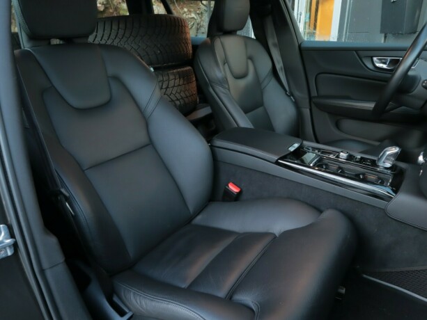 volvo-v60-elektrisitetbensin-2019-big-11