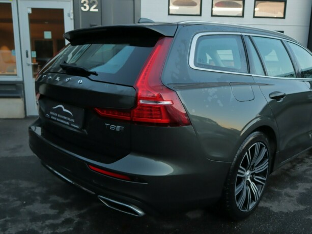 volvo-v60-elektrisitetbensin-2019-big-5