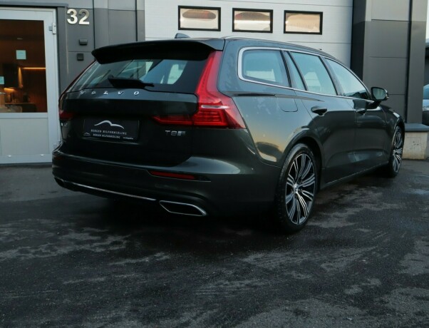 volvo-v60-elektrisitetbensin-2019-big-3