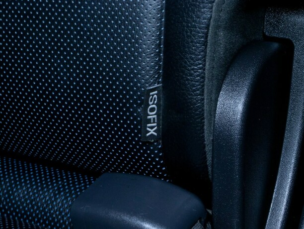 hyundai-ix20-bensin-2011-big-39