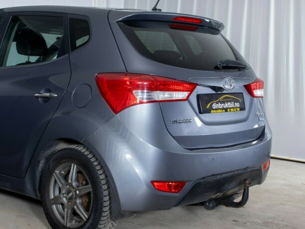 hyundai-ix20-bensin-2011-big-11