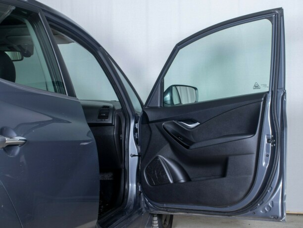 hyundai-ix20-bensin-2011-big-16