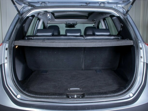 hyundai-ix20-bensin-2011-big-13