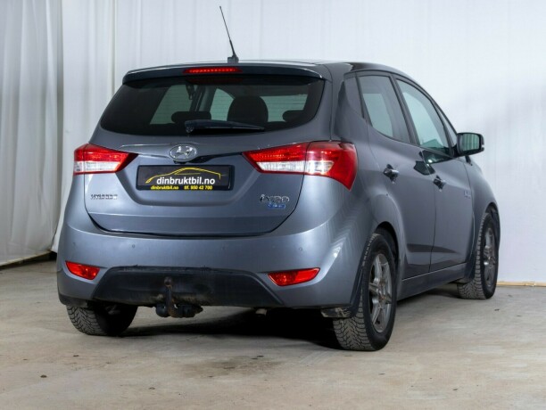 hyundai-ix20-bensin-2011-big-7