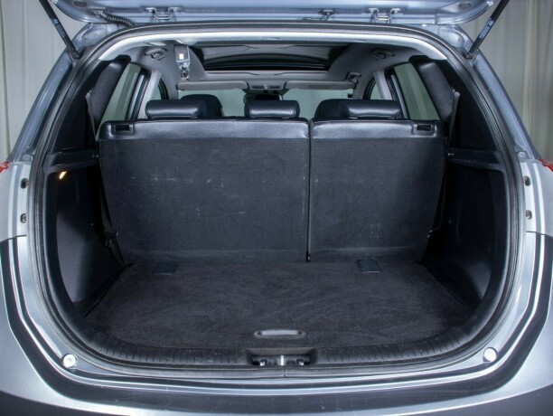 hyundai-ix20-bensin-2011-big-14