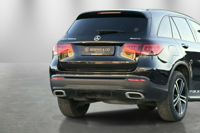 mercedes-benz-glc-elektrisitetdiesel-2022-big-9
