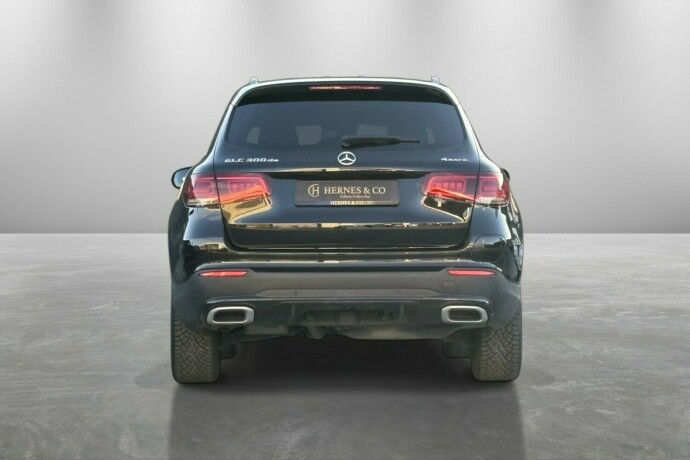 mercedes-benz-glc-elektrisitetdiesel-2022-big-6