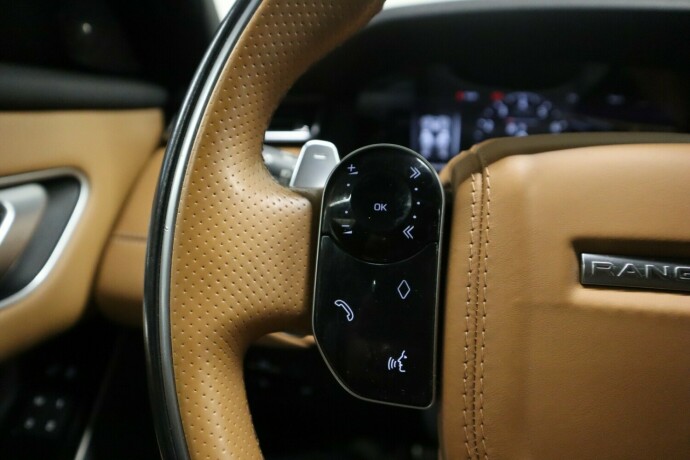 land-rover-range-rover-velar-bensin-2018-big-21