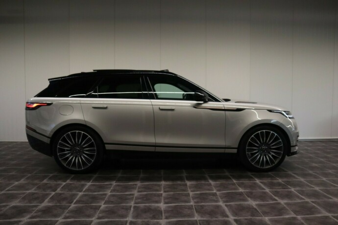 land-rover-range-rover-velar-bensin-2018-big-3