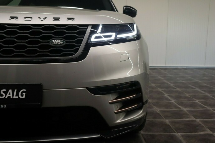 land-rover-range-rover-velar-bensin-2018-big-6