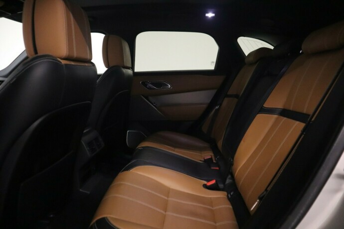 land-rover-range-rover-velar-bensin-2018-big-13