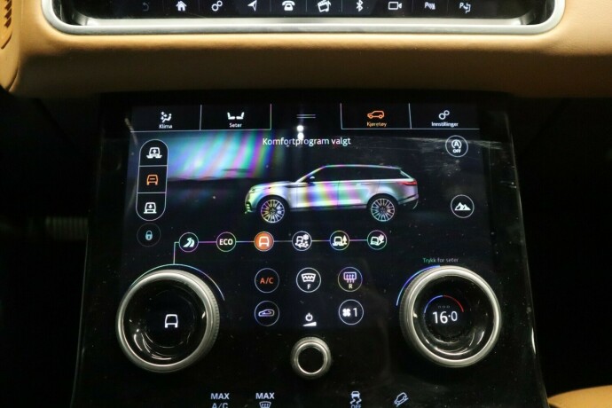 land-rover-range-rover-velar-bensin-2018-big-25