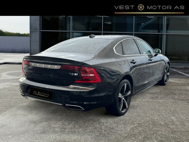 volvo-s90-plug-in-petrol-2019-big-6