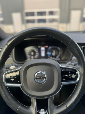volvo-s90-plug-in-petrol-2019-big-19
