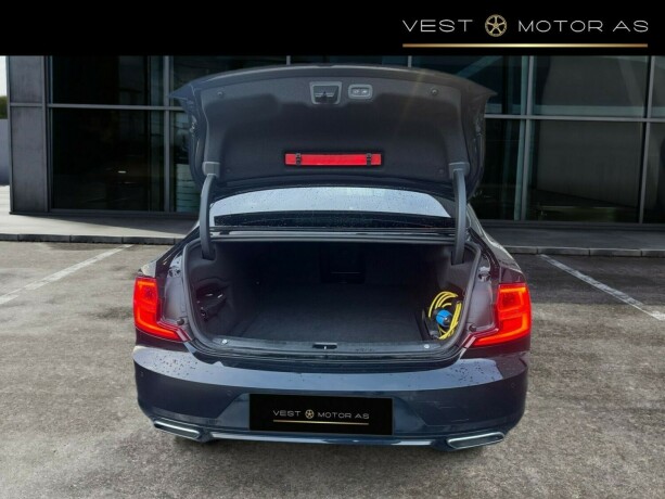 volvo-s90-plug-in-petrol-2019-big-5