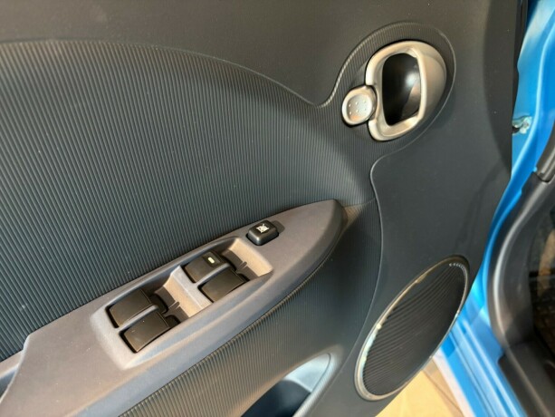 peugeot-ion-elektrisitet-2015-big-23