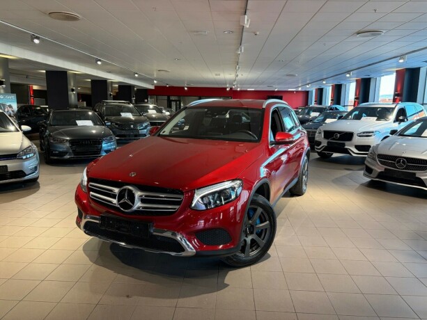 mercedes-benz-glc-elektrisitetbensin-2018-big-0