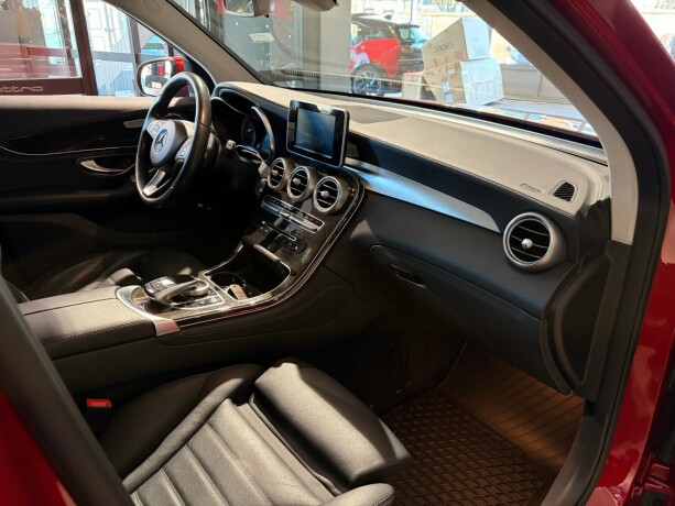 mercedes-benz-glc-elektrisitetbensin-2018-big-16