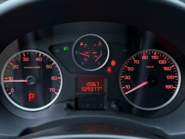 peugeot-expert-diesel-2014-big-15