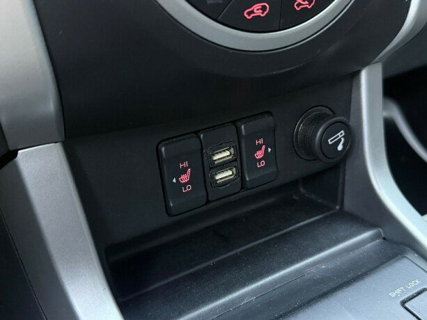 isuzu-d-max-diesel-2013-big-25