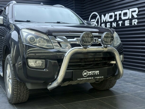 isuzu-d-max-diesel-2013-big-3