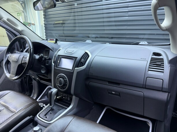 isuzu-d-max-diesel-2013-big-12