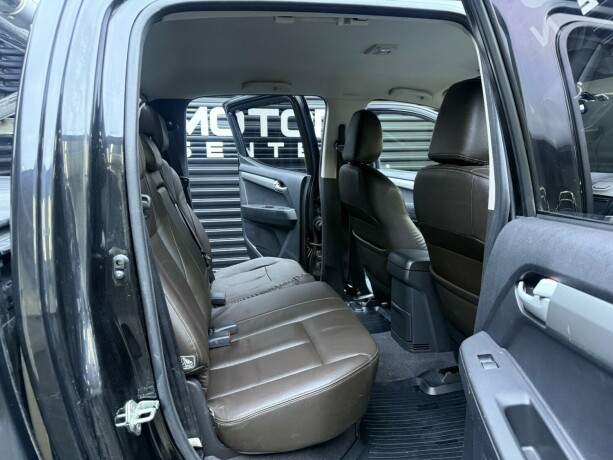 isuzu-d-max-diesel-2013-big-32